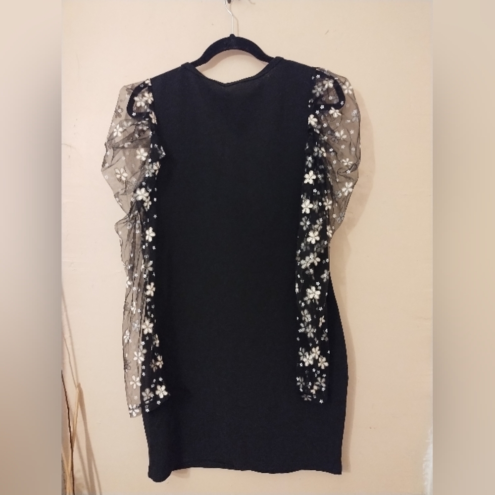 Shein Women's Elegant Black Dress with Sheer Floral Bubble Sleeves Size 12 - Picture 3 of 10